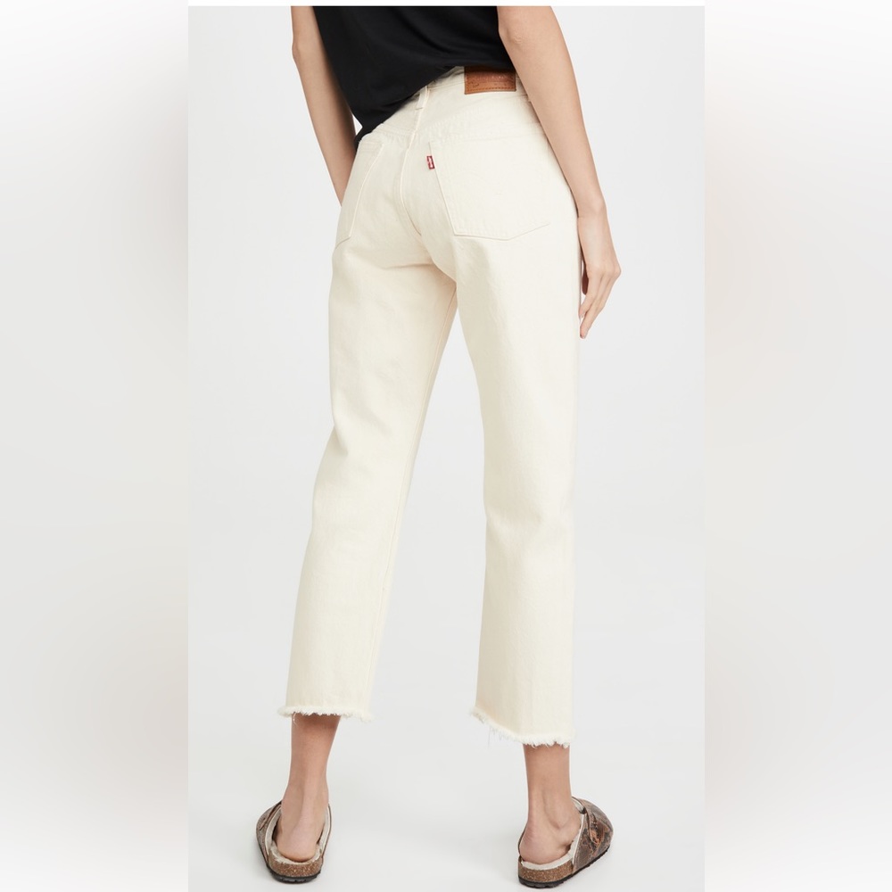 Levi’s 501 Ecru Crop Jean